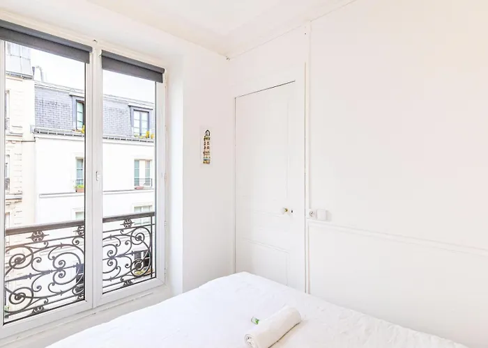 Guestready - Charme Et Confort Dans Le 11ᵉ Arr. Appartamento